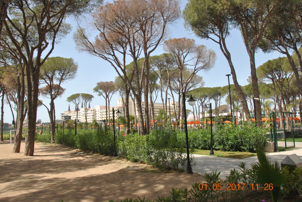 imagini hotel TRENDY LARA